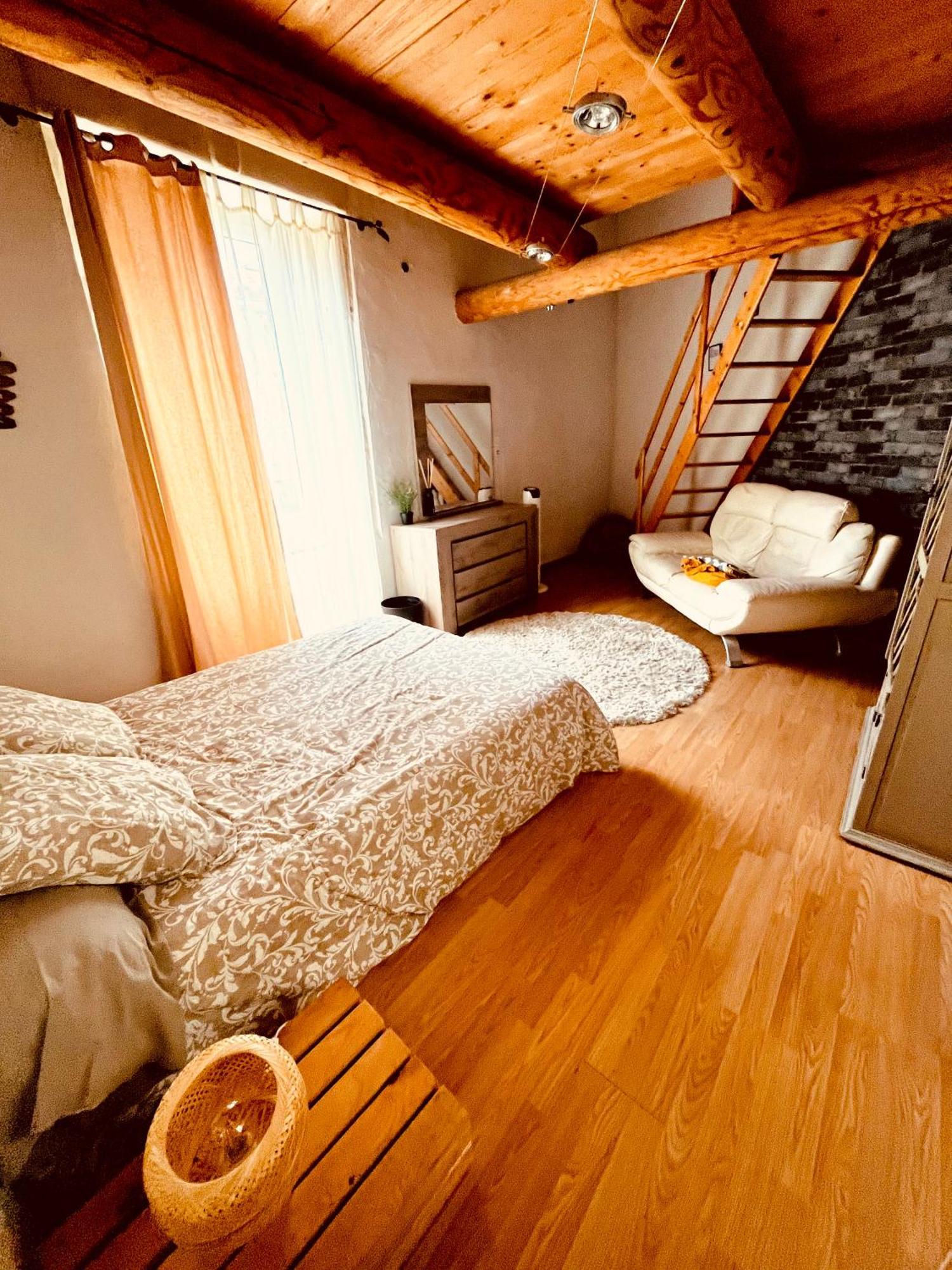 La Maison Du Bougainvillier 10 Personnes Villa Dions
