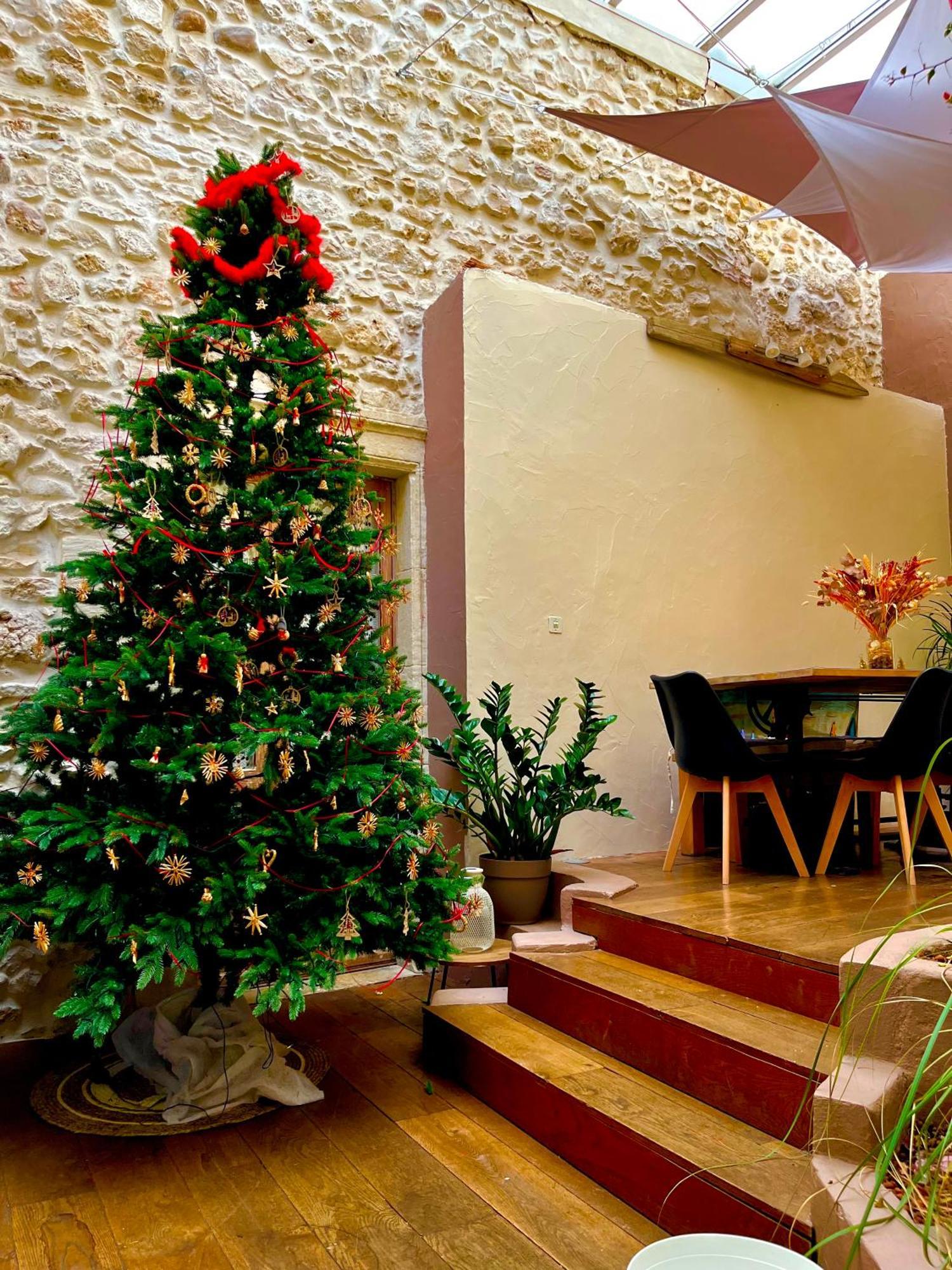 La Maison Du Bougainvillier 10 Personnes Villa Dions